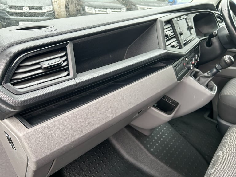 2023 Volkswagen Transporter 2.0 TDI 150 Highline Van PANEL VAN Diesel Manual