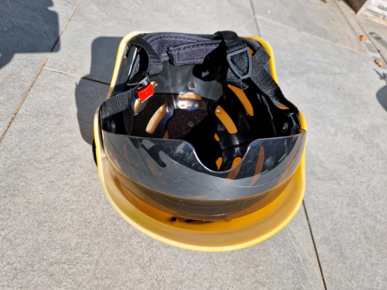 image for Delivery helmet 