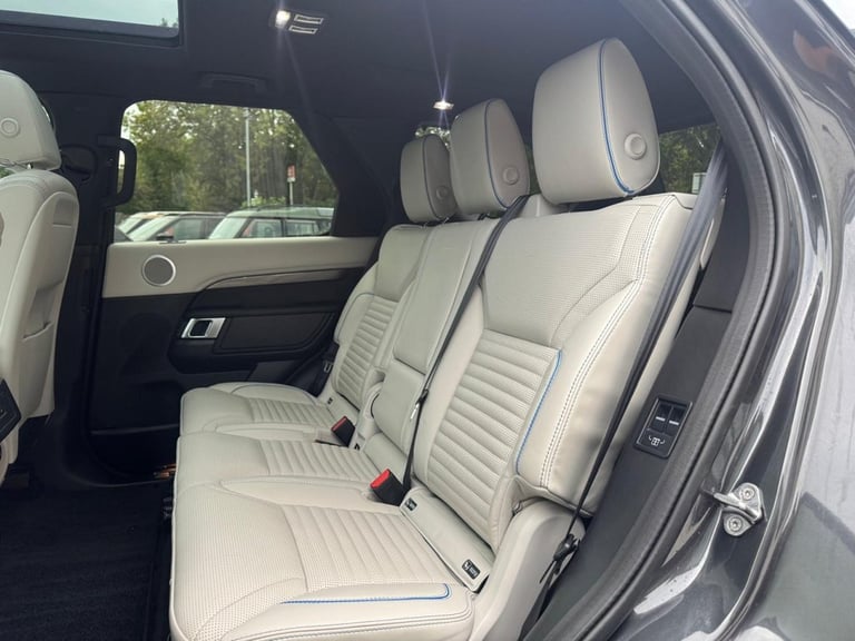2019 Land Rover Discovery 3.0 SD V6 HSE SUV 5dr Diesel Auto 4WD Euro 6 (s/s) (306 ps) ESTATE Dies...