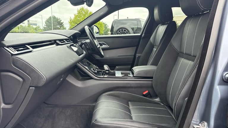 2022 Land Rover Range Rover Velar 2.0 D200 R-Dynamic SE 5dr Auto With Heated