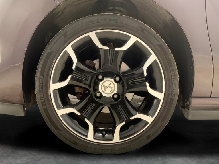 2016 DS Automobiles DS 3 1.2 PureTech Elegance 3dr HATCHBACK PETROL Manual