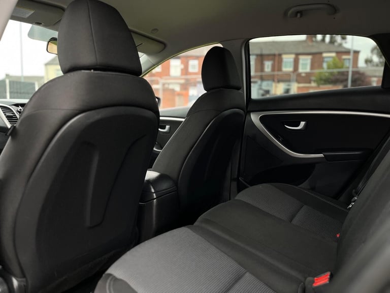 2013 Hyundai i30 1.4 CRDi Active Euro 5 5dr HATCHBACK Diesel Manual