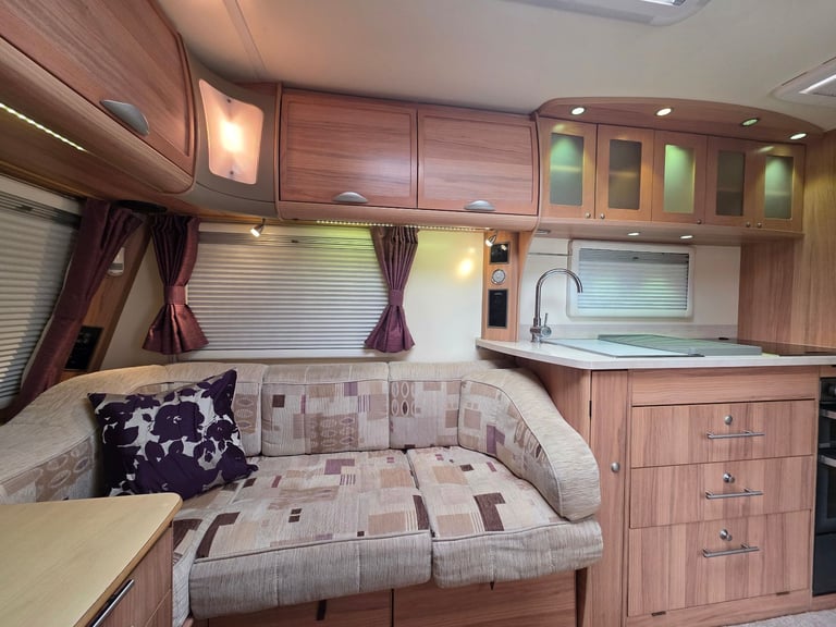 2011 bailey unicorn almeria fixed bed mover all season awning alde wet central heating