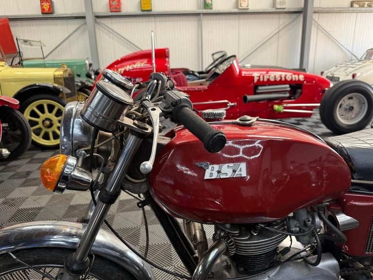 1972 BSA A65 Lightning, 650cc, easy project, px welcome 