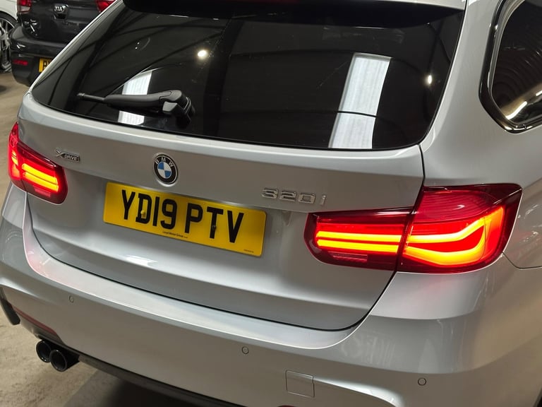 2019 BMW 3 Series 2.0 320i M Sport Shadow Edition Touring Auto xDrive Euro 6 (s/s) 5dr ESTATE Pet...