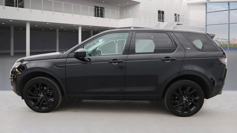 2017 Land Rover Discovery Sport 2.0 TD4 HSE Black SUV 5dr Diesel Auto 4WD Euro 6 (s/s) (180 ps) E...