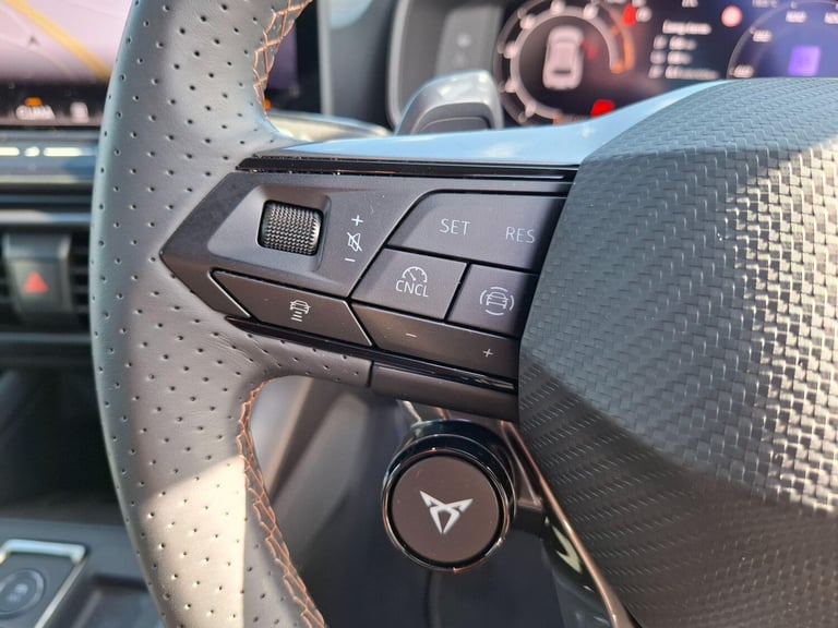 2025 Cupra Leon 1.5 eHybrid 272 VZ3 5dr DSG HATCHBACK PETROL/ELECTRIC Automatic