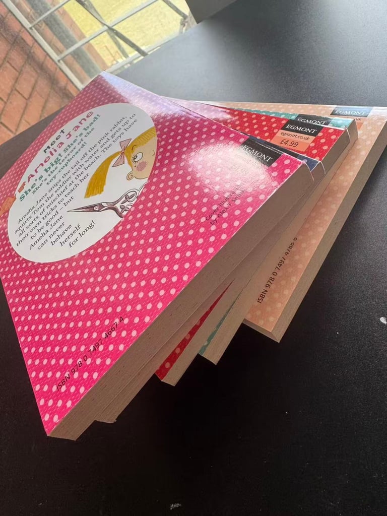 Amelia Jane by Enid Blyton - 5 Books Set