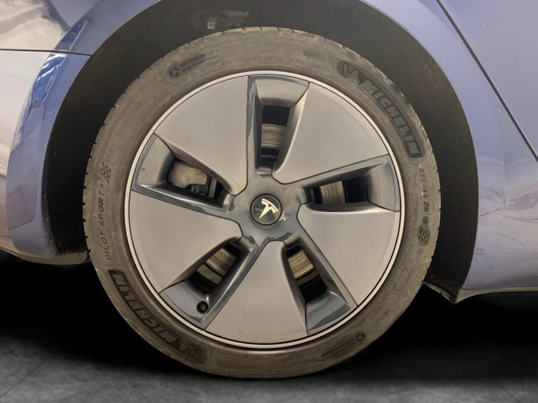 2020 Tesla Model 3 (Dual Motor) Long Range Saloon 4dr Electric Auto 4WDE (346 ps) - AUTO PARK  Sa...