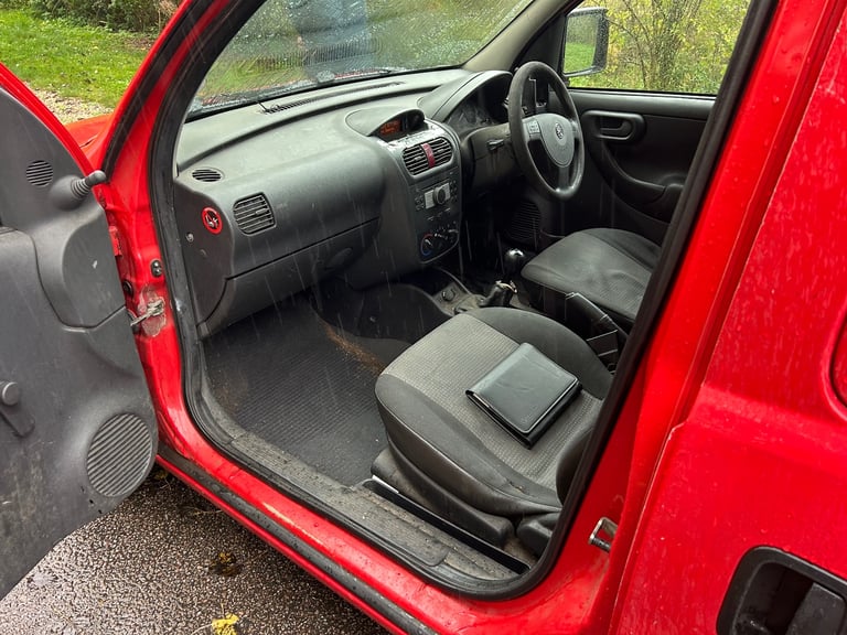 66,000 MILES VAUXHALL COMBO 1.3 CDTI 2010 1 OWNER ROYAL MAIL WITH FULL SERVICE HISTORY NO VAT