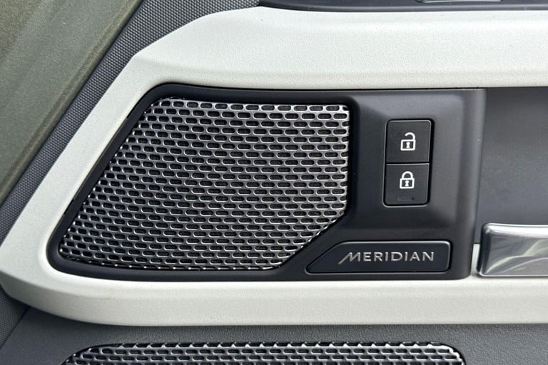 2021 Land Rover Defender 110 2.0 P400e 15.4kWh X-Dynamic HSE SUV 5dr Petrol Plug-in Hybrid Auto 4...