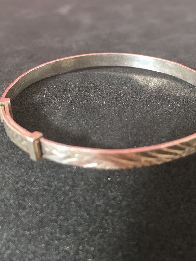 925 Sterling Silver Vintage Baby’s Expandable Bangle Bracelet 