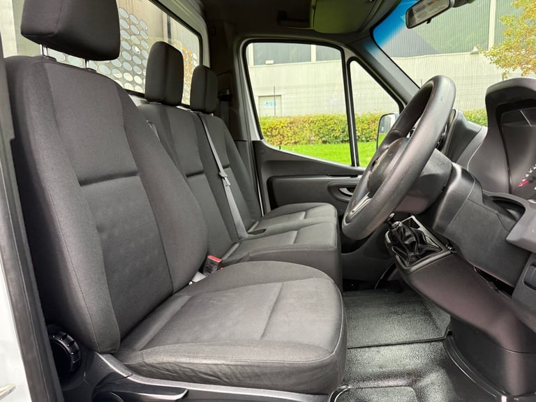 2022 Mercedes-Benz Sprinter 3.5t Progressive Chassis Cab FLATBED  CHASSIS CAB Diesel Manual