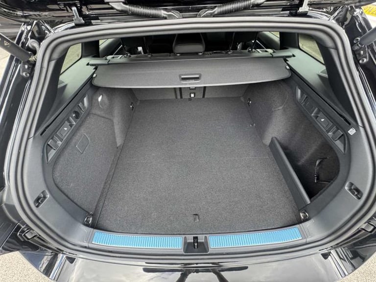 2025 Skoda Superb 1.5 TSI iV Sportline 5dr DSG Automatic Estate Hybrid Automatic