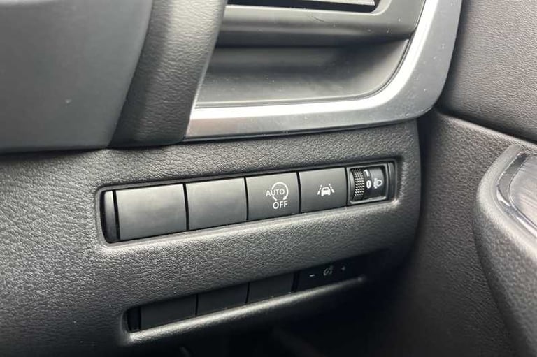 2022 Nissan Qashqai 1.3 DIG-T MH ACENTA PREMIUM 5DR Hatchback Petrol Manual