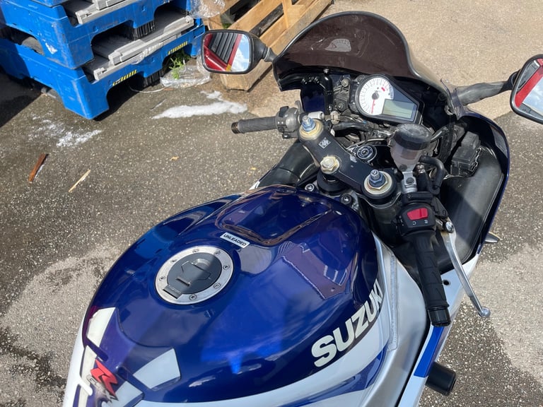 Suzuki, GSX-R, 2001, 749 (cc)