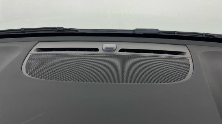 2024 Volvo XC40 Plus, B4 Mild hybrid, Petrol, Dark Estate Petrol Automatic