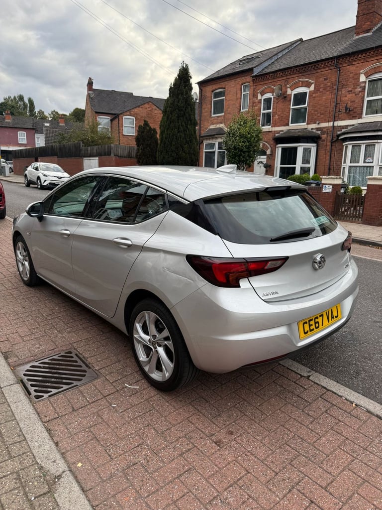 Vauxhall, ASTRA, Hatchback, 2017, Manual, 1598 (cc), 5 doors