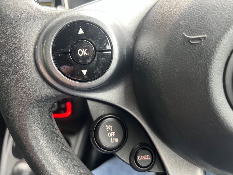 2019 smart fortwo 0.9T Prime (Premium Plus) Twinamic Euro 6 (s/s) 2dr COUPE Petrol Automatic