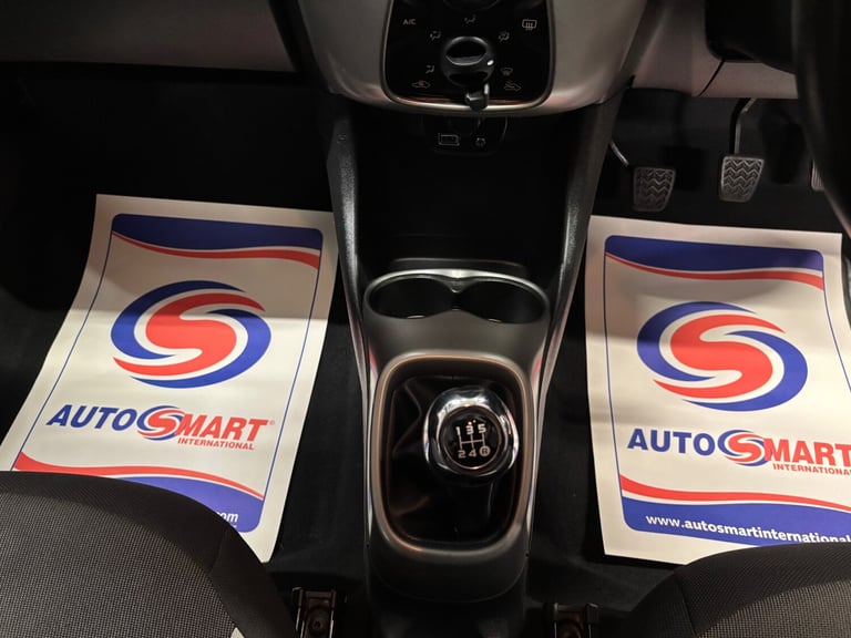 2018 Toyota AYGO 1.0 VVT-i X-Play 5dr HATCHBACK Petrol Manual