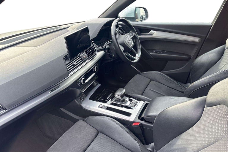 2022 Audi Q5 40 TDI Quattro S Line 5dr S Tronic SUV Diesel Automatic