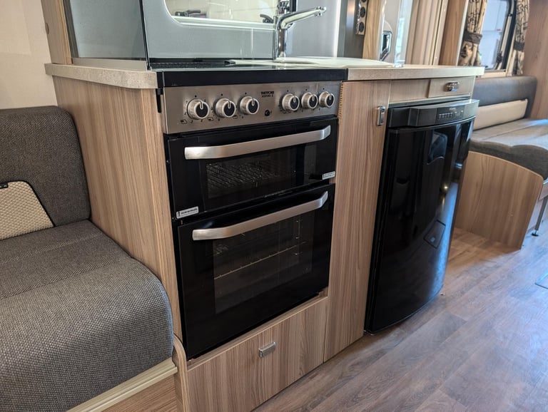 BESSACARR 496 SIX BERTH MOTORHOME FIAT DUCATO ** ONE OWNER SUPER LOW MILES!!**