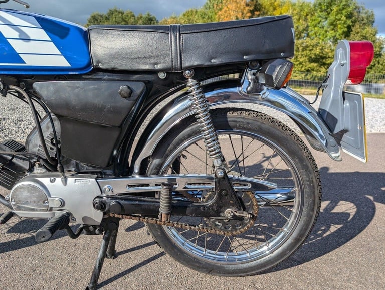 YAMAHA FS1E