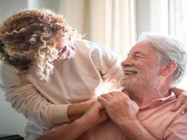 Professionally trained English female carer available for live-in care in Cornwall