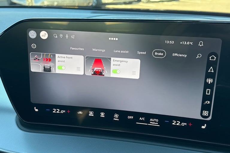 2025 Audi Q3 1.5 e-hybrid Launch Edition S Tronic Euro 6 (s/s) 5dr 26kWh SUV Automatic