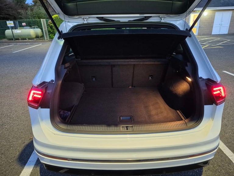 Volkswagan Tiguan TDI 2.0 R-Line 4Motion Euro 6  (cc), 5 doors