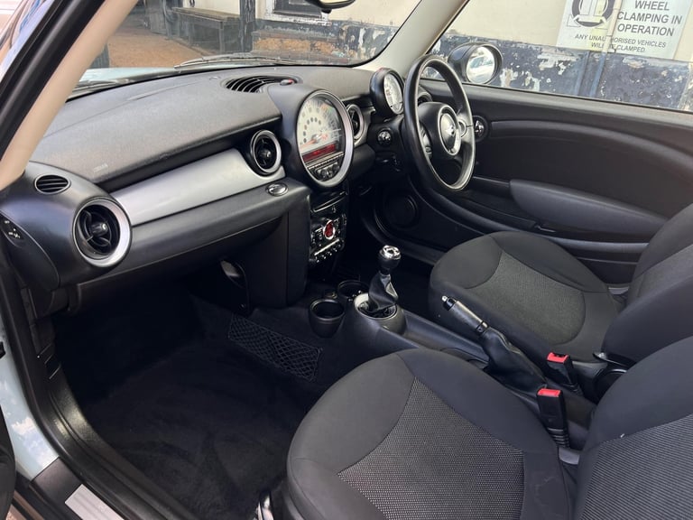 2012 MINI Hatch 1.6 One Euro 5 3dr HATCHBACK Petrol Manual