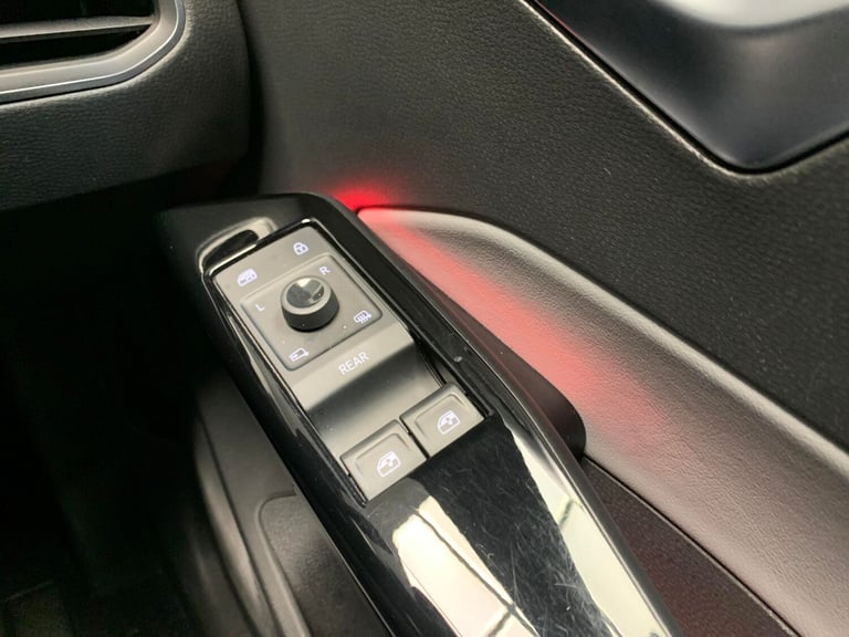 2021 Volkswagen ID.3 Pro S 77kWh Tour Hatchback 5dr Electric Auto (204 ps) - ASSISTANCE PACK - B ...