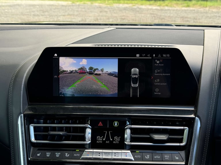 2021 BMW 8 Series 3.0 840d xDrive M Sport MHEV Auto 4WD 2dr Convertible Hybrid Automatic