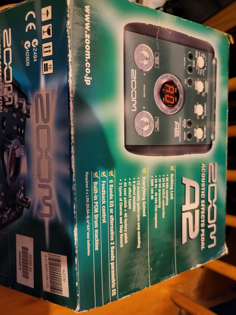 Bargain! Zoom A2 Acoustic Effects Performance  Pedal. Boxed, Barely Used