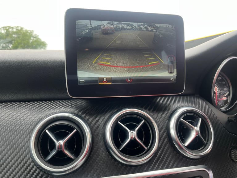 2018 MERCEDES-BENZ A180D AMG LINE 1 OWNER FULL SERVICE HISTORY LOW MILES