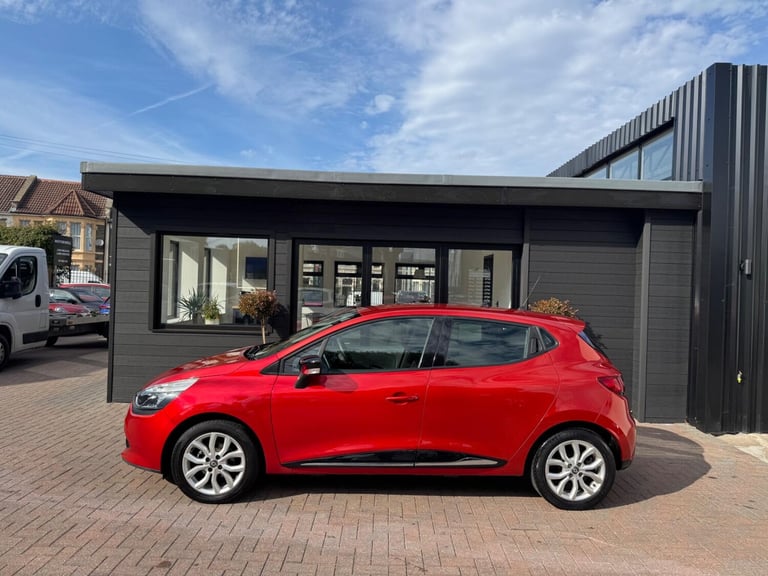 2016 Renault Clio 0.9 TCe Dynamique Nav Euro 6 (s/s) 5dr HATCHBACK Petrol Manual