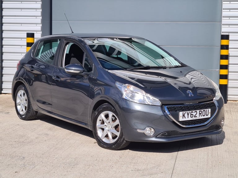 2012 Peugeot 208 1.2 VTi Active 5dr *13 SERVICES* NEW CLUTCH/NEW MOT HATCHBACK Petrol Manual