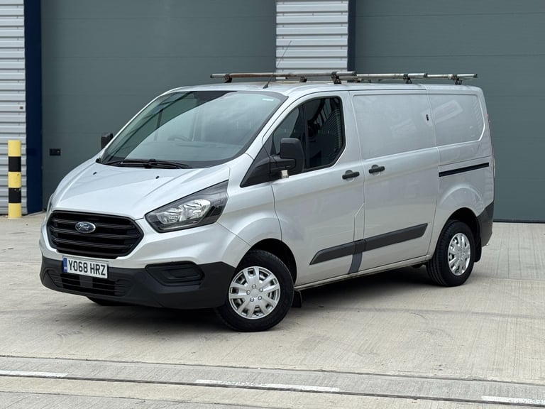 image for  FORD TRANSIT CUSTOM 2.0 TDCI 2019 (68) L1 H1 SWB PANEL VAN + AIR CON 