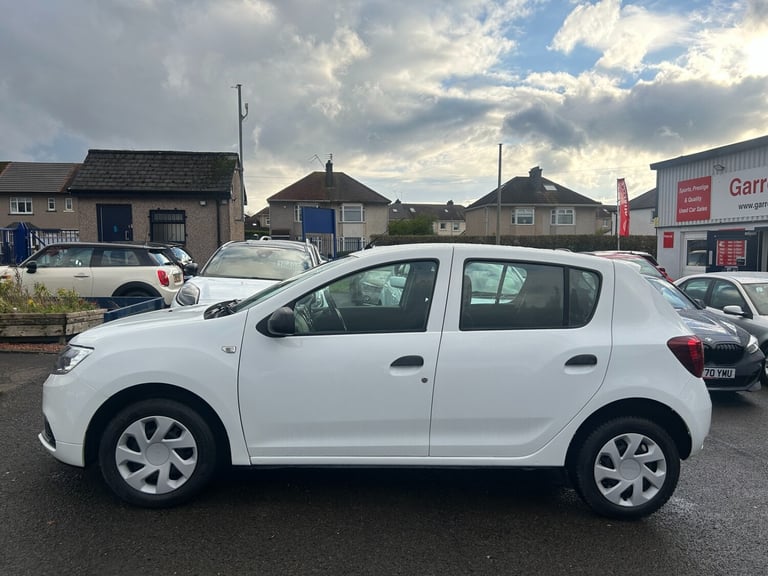 2017 Dacia Sandero 1.0 SCe Ambiance 5dr HATCHBACK Petrol Manual