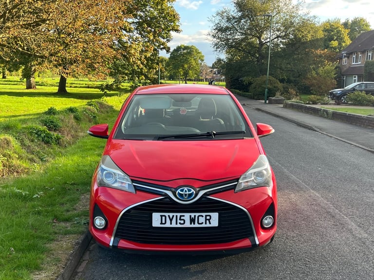 2015 Toyota Yaris 1.5 Hybrid Icon 5dr CVT HATCHBACK Petrol/Electric Hybrid Automatic