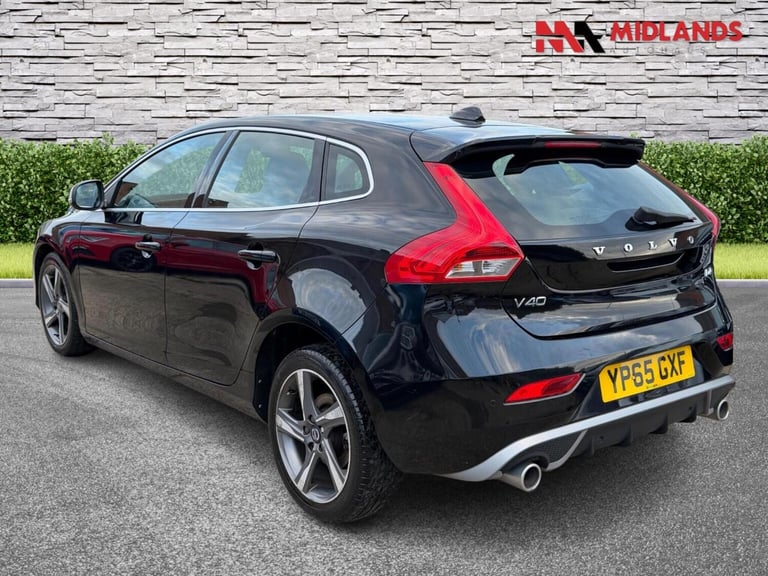 VOLVO V40 2.0 D4 R-Design Euro 6 (s/s) 5dr 2015
