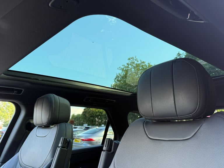 2023 Land Rover Range Rover Sport 3.0 D300 MHEV Dynamic SE SUV 5dr Diesel Auto 4WD Euro 6 (s/s) (...