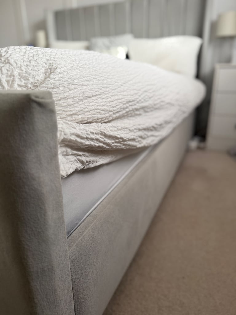 Light Grey Double Bed Frame **Available After Friday 31st October**