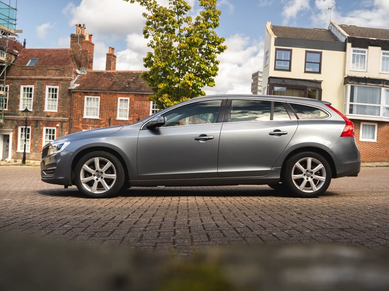 2016 Volvo V60 D3 (150) SE Lux Nav 5dr Diesel