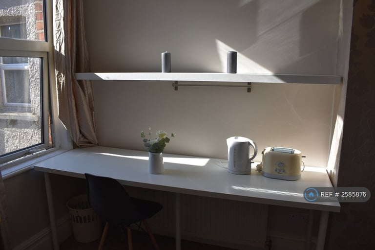 1 bedroom in Honiton Road, Southend-On-Sea, SS1 (#2585876)