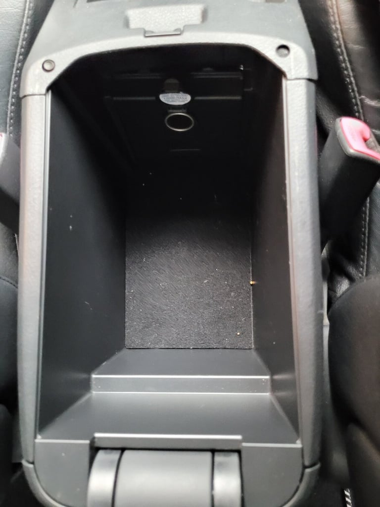 2012 Toyota RAV4 2.2 D-4D XT-R 5dr ESTATE DIESEL Manual