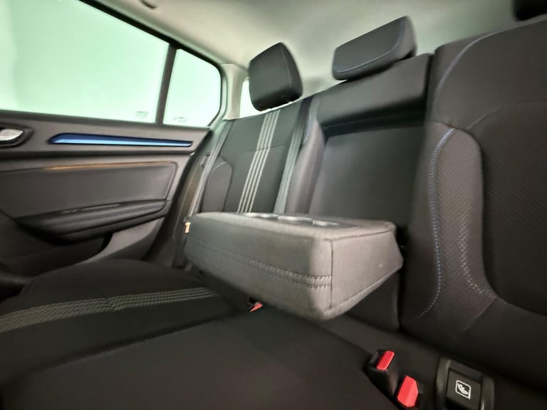 2017 Renault Megane 1.2 TCE GT Line Nav 5dr Auto ESTATE PETROL Automatic