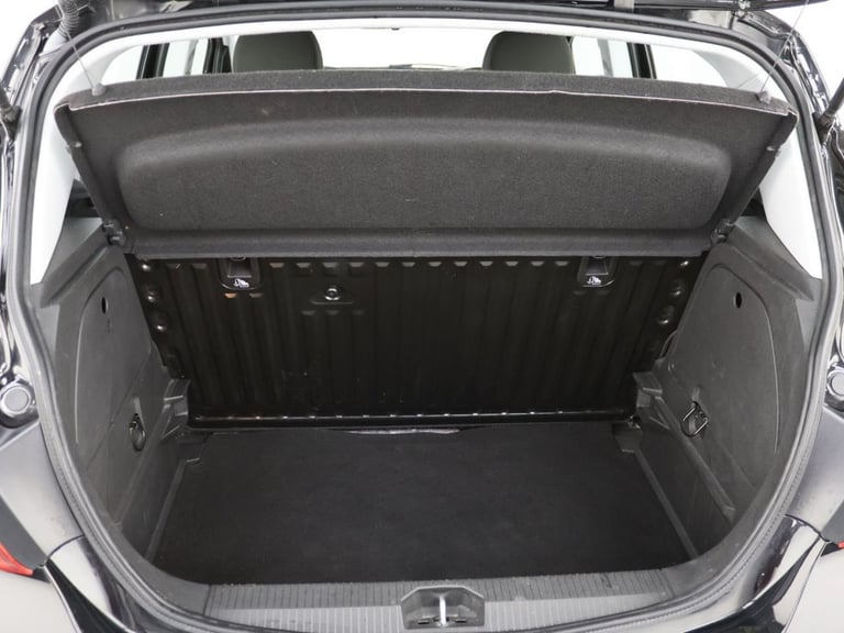 2019 Vauxhall Corsa 1.4 SRi Nav 5dr HATCHBACK PETROL Manual