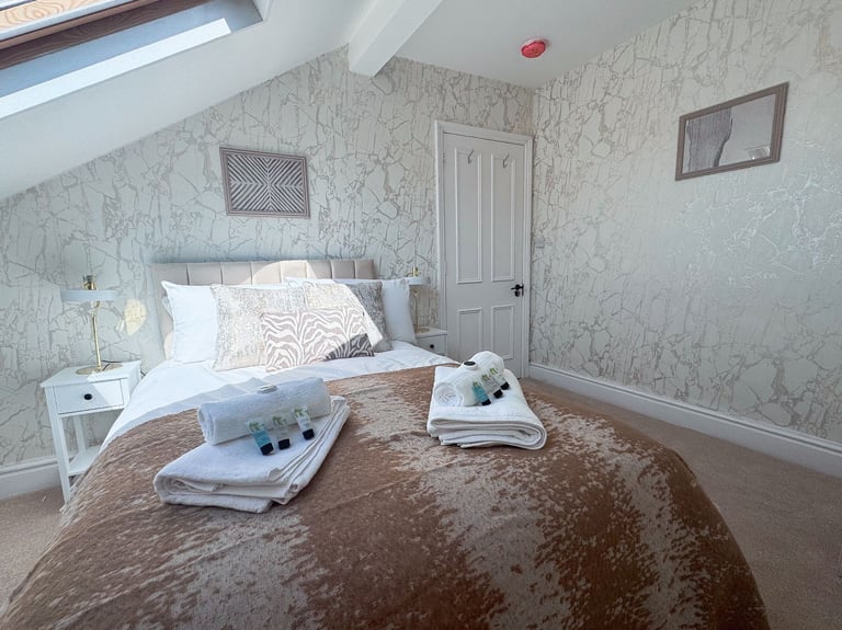 Cozy 5 BR House in Harrogate 