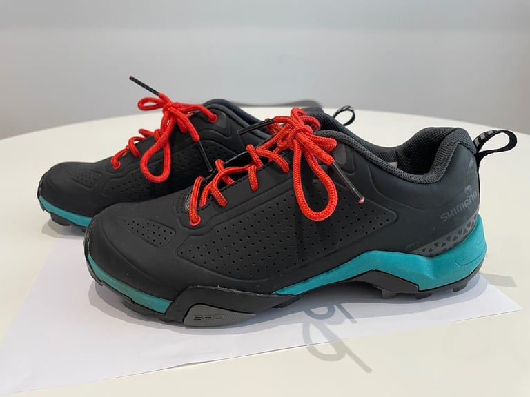 image for SHIMANO Cycling shoes- Woman’s UK 4, EU 37  Good Condition